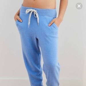 Aerie mid length joggers.